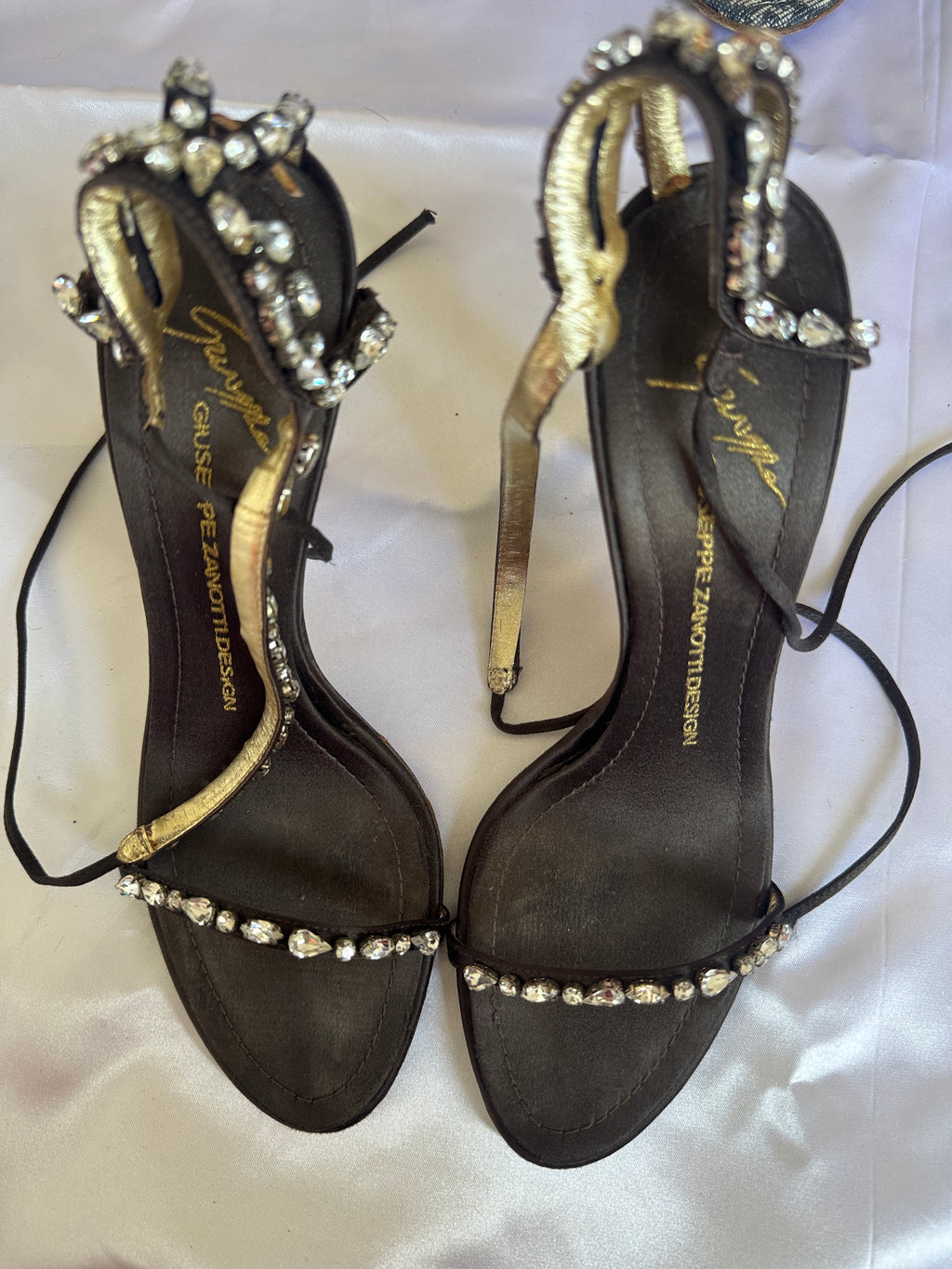 SOLD GIUSEPPE ZANOTTI HEELS