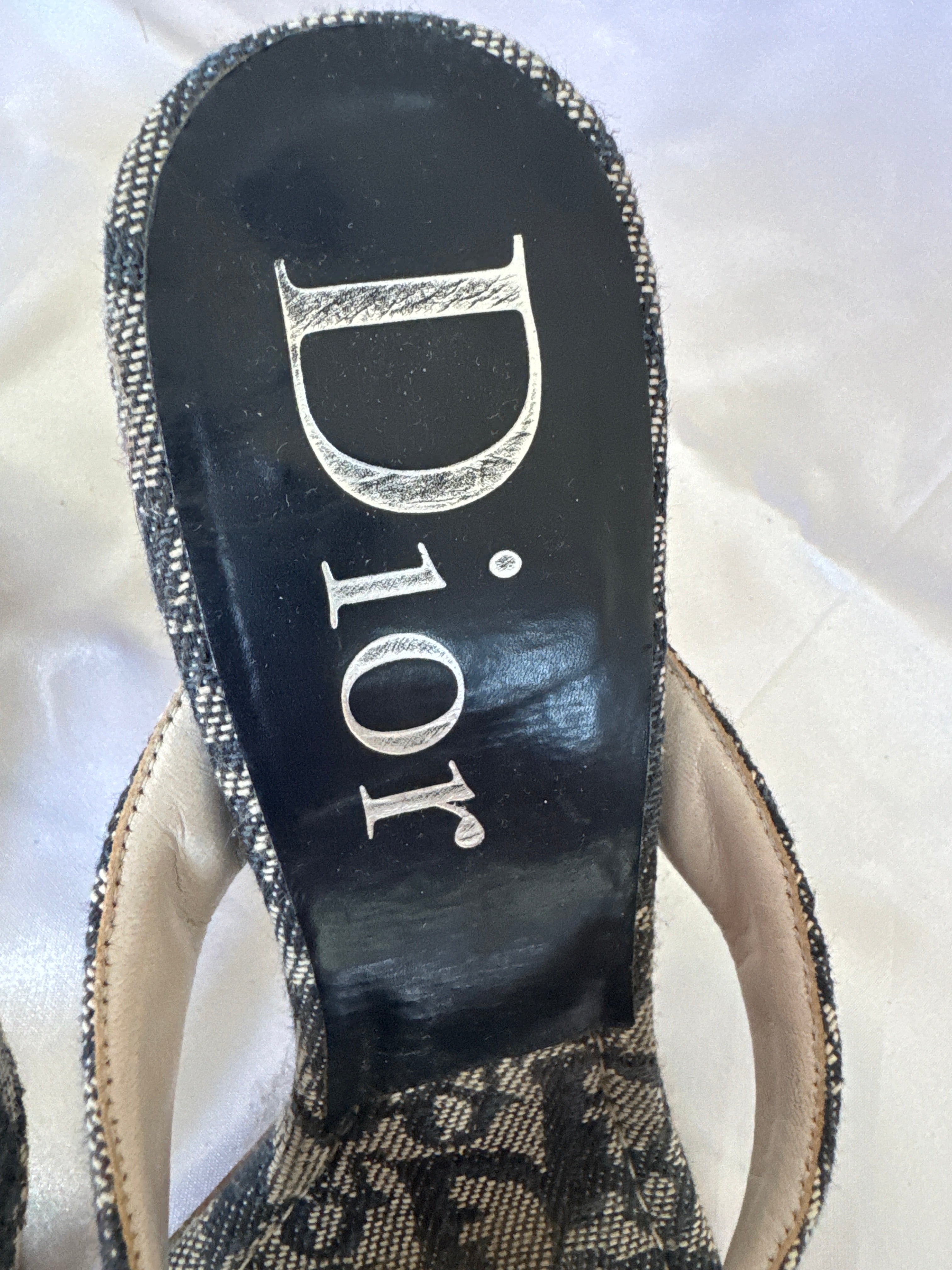SOLD OUT DIOR 2005 SANDALS